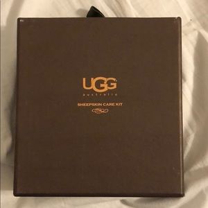 Ugg Sheepskin Care Kit - Brand New